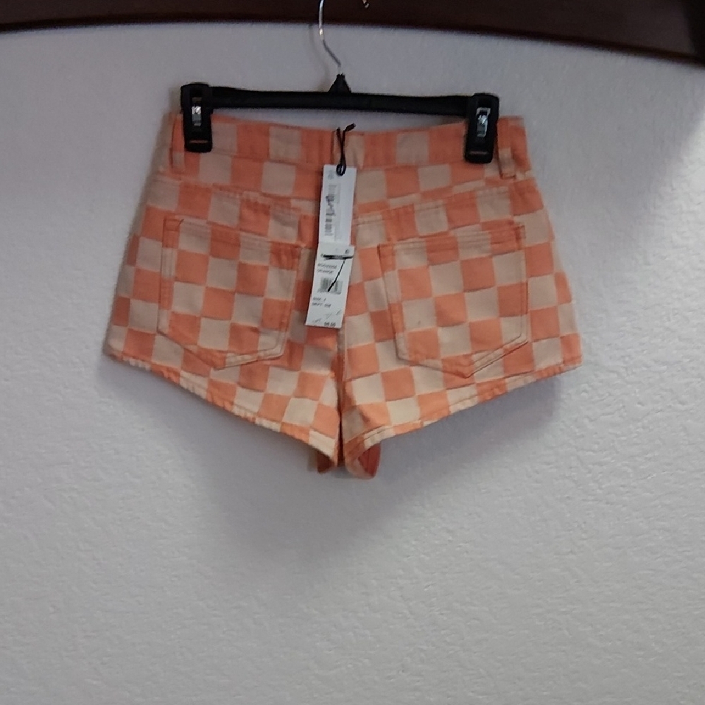 Nasty Gal Orange Checkered Jean Shorts - Picture 2 of 4